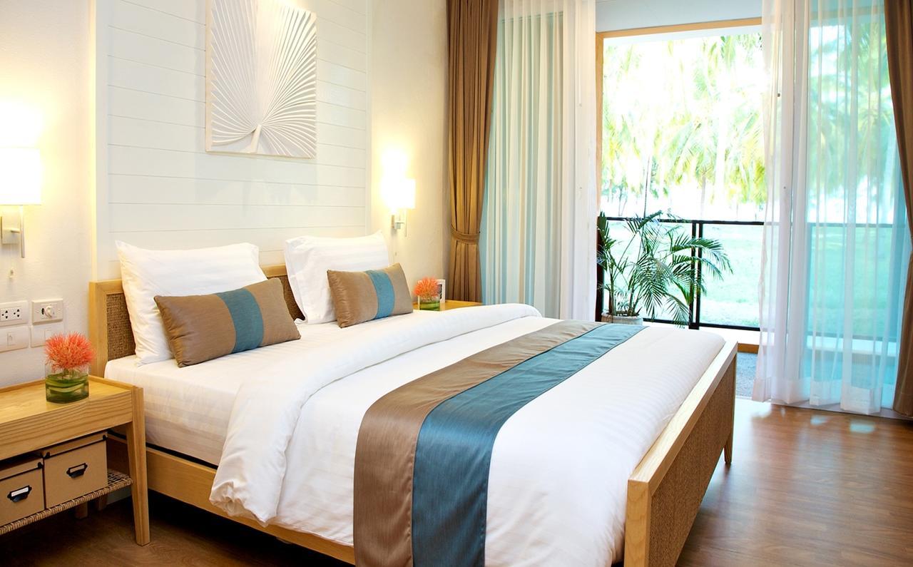Nishaville Resort Prachuap Khiri Khan Bagian luar foto